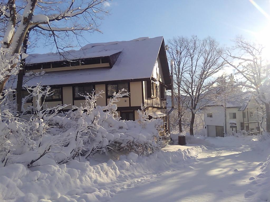 Funky Monkey Lodge, Myoko ファンキーモンキーロッジ 妙高 Exterior foto